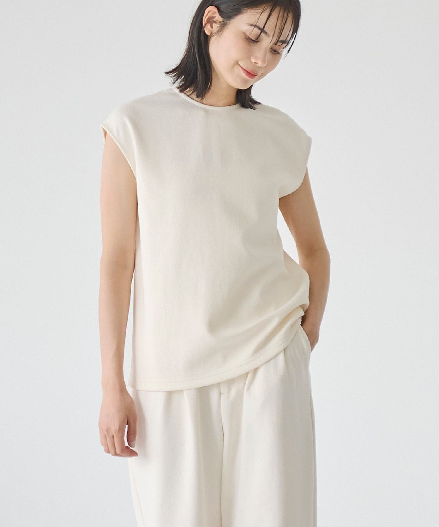 【コーエン/COEN】の【防しわ/マシンウォッシュ】ネップジョーゼットノースリーブプルオーバー インテリア・キッズ・メンズ・レディースファッション・服の通販 founy(ファニー) 　ファッション　Fashion　レディースファッション　Fashion for Women　トップス・カットソー　Cut & Sew Tops　キャミソール&ノースリーブ　Camisoles & Sleeveless Tops　カジュアルプルオーバー・ニットトップス　Pullovers & Knit Tops / Casual Pullovers　カットソー　Cut and Sewn Top　カーディガン　Cardigan, Knitwear　ショート　Short, Short Length　シンプル　Simple, Minimal　ジャケット　Jacket, Outerwear　ジョーゼット　Georgette, Semi-Sheer Fabric　セットアップ　Set-Up, Coordinated Outfit　ツイスト　Tweed, Tweed Fabric　ネップ　Nepp, Slub Yarn　楽ちん　Easy Fit, Comfortable　WHITE|ID: prp329100004808995 ipo3291000000034901113