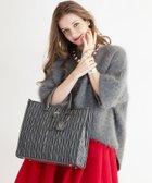 【イストワール/Histoire】のHistoire-U/Histoire-U/Mou Juliangle【ムー ジュリアングル】トートバッグ Lサイズ 人気、トレンドファッション・服の通販 founy(ファニー) ファッション Fashion レディースファッション Fashion for Women バッグ Bags イエロー Yellow コンパクト Compact, Small Size ショルダー Shoulder, Shoulder Strap シルバー Silver, Metallic Silver 財布 Wallet, Purse デニム Denim, Jeans Material ポケット Pocket, Pocket Detail 夏 Summer エレガント 上品 Elegant ビジネス 仕事 通勤 Business / Work / Commuting 2025年 2025 2025-2026秋冬・A/W Autumn/Winter 2025–26 AW25–26 thumbnail GY|ID: prp329100004809072 ipo3291000000034901660