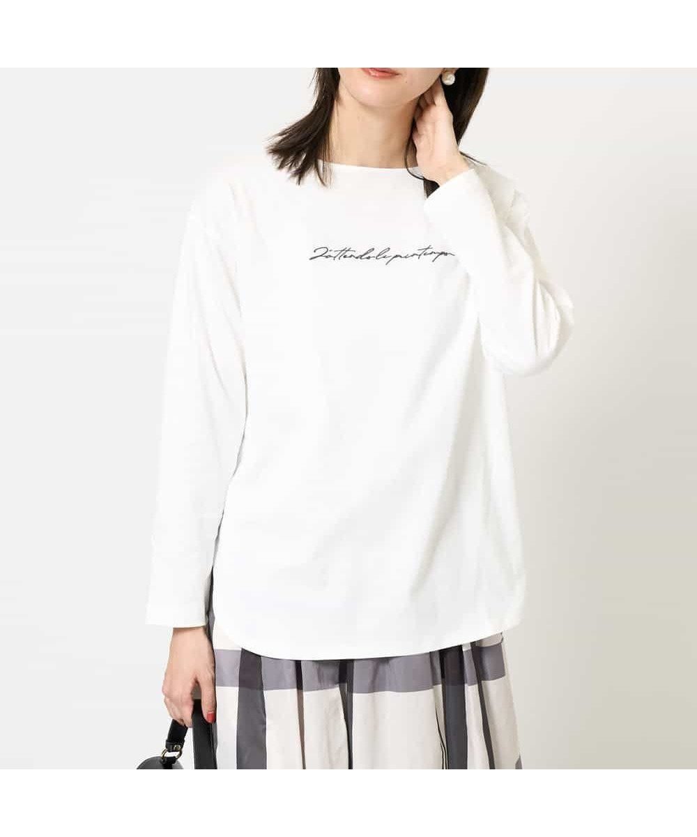 【アー ヴェー ヴェー/a.v.v】のハンドレター調ロゴ刺繍ロンT インテリア・キッズ・メンズ・レディースファッション・服の通販 founy(ファニー) 　ファッション　Fashion　レディースファッション　Fashion for Women　トップス・カットソー　Cut & Sew Tops　ロングTシャツ・Tシャツ　Longline T-Shirts & Tees　インナー　Innerwear　春　Spring　シンプル　Simple, Minimal　スウェット / スエット　Sweatshirt, Sweatwear　デコルテ　Décolleté, Neckline　ハンド　Hand, Handmade　ベーシック　Basic, Essential　再入荷　Restock / Back in Stock　おすすめ　Recommended / Our Picks　ホワイト|ID: prp329100004809086 ipo3291000000034901759