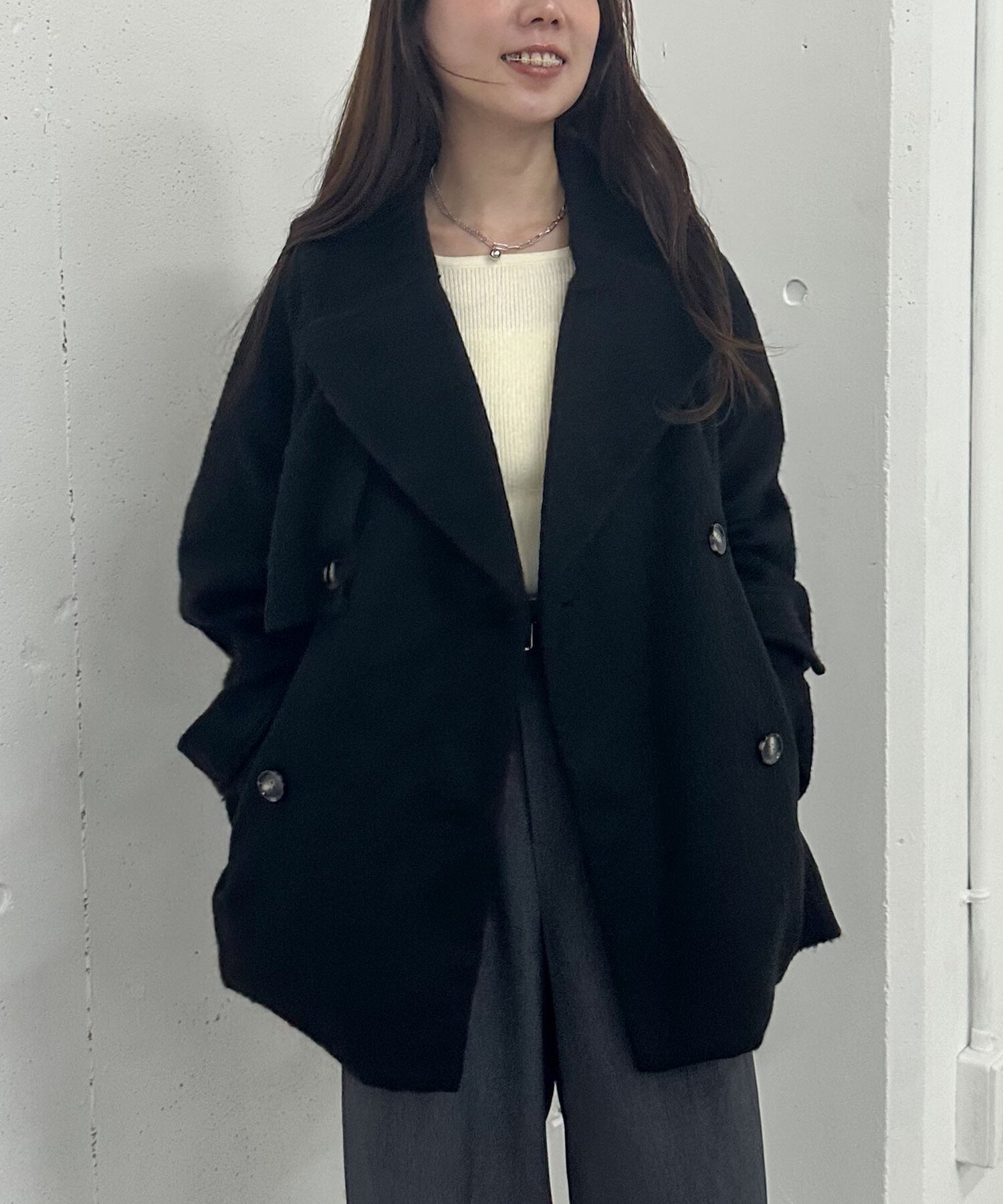 【アルシーヴ/archives】のシャギーダブルミドルコート インテリア・キッズ・メンズ・レディースファッション・服の通販 founy(ファニー) 　ファッション　Fashion　レディースファッション　Fashion for Women　アウター　Coat / Outerwear Collection　コート・ロングコート・ピーコート　Long Coats, Peacoats & More　ベーシック　Basic, Essential　ボトム　Bottoms, Lower Wear　マフラー　Scarf, Muffler　ワンポイント　One Point, Statement Accent　BLACK|ID: prp329100004809110 ipo3291000000034901927