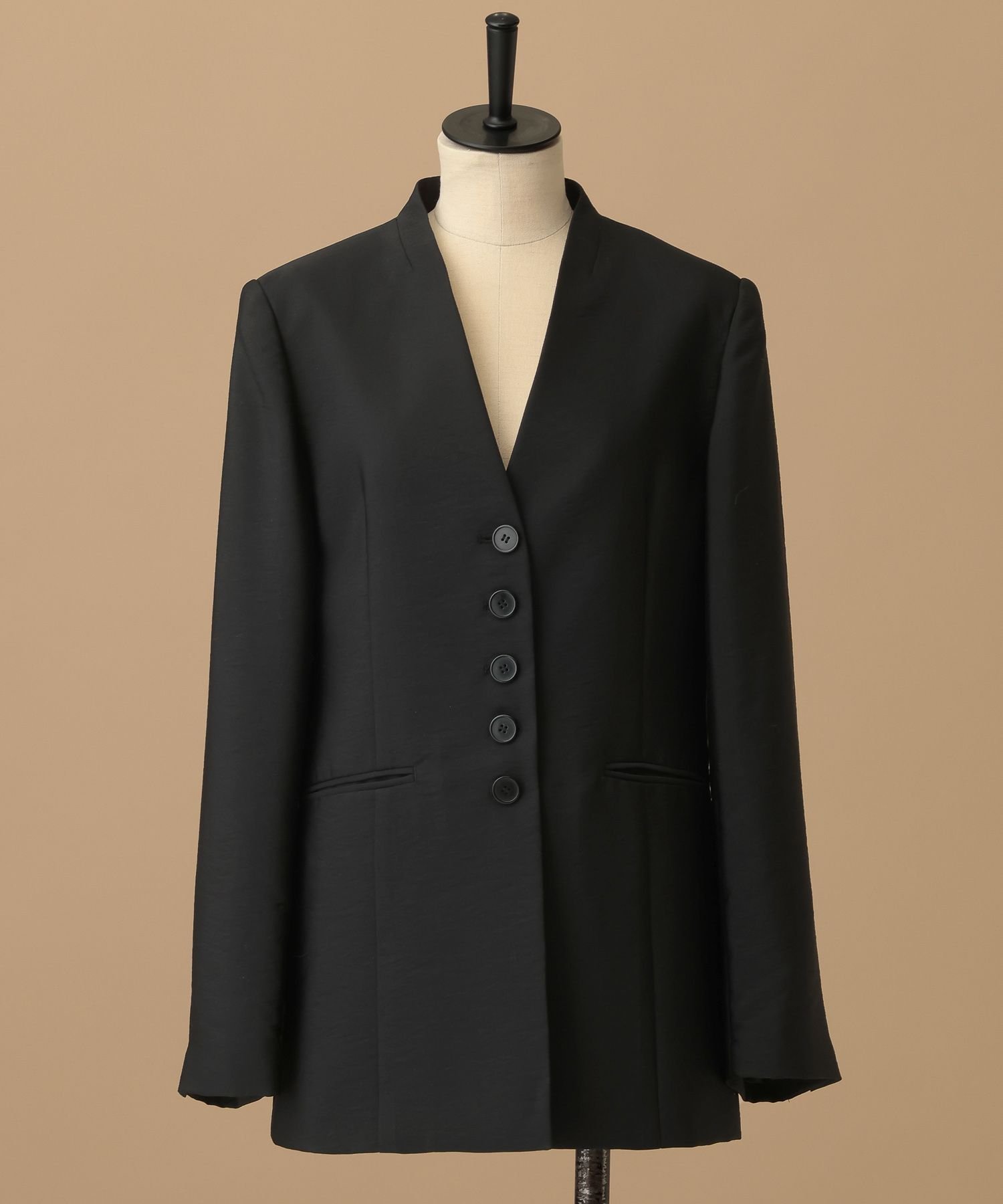 【アパートバイローリーズ/apart by lowrys】の【セレモニー】C*フィットノーカラージャケット インテリア・キッズ・メンズ・レディースファッション・服の通販 founy(ファニー) ファッション Fashion レディースファッション Fashion for Women アウター Coat / Outerwear Collection レディースジャケット・軽アウター Jackets ノーカラージャケット / シンプル上品コーデ Collarless Jackets インナー Innerwear 洗える Machine Washable クール Cool, Chic シルク Silk, 100% Silk ジャケット Jacket, Outerwear スタイリッシュ Stylish, Fashionable タイトスカート Pencil Skirt, Tight Skirt デニム Denim, Jeans Material フォーマル Formal, Dressy フロント Front, Front Design おすすめ Recommended / Our Picks セレモニー Ceremony 入学式 Entrance Ceremony ブラック09|ID: prp329100004809128 ipo3291000000034902040