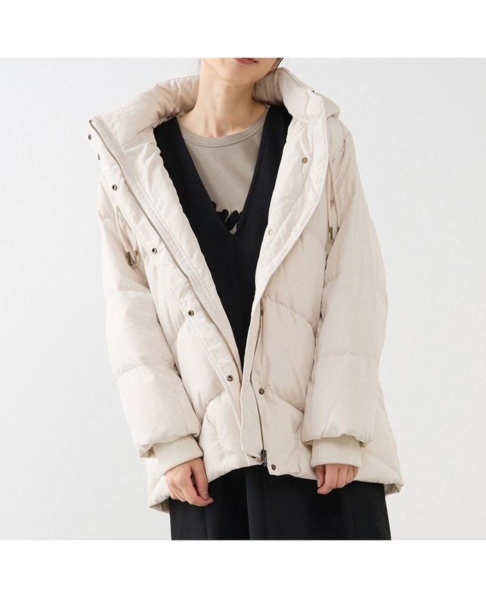 【メルローズ クレール/MELROSE claire】の【フードスタンドミドルピュアダウン】 インテリア・キッズ・メンズ・レディースファッション・服の通販 founy(ファニー) https://founy.com/ ファッション Fashion レディースファッション Fashion for Women ジャケット Jacket, Outerwear タフタ Taffeta, Structured Fabric ダウン Down, Puffer メタル Metal, Metal Parts |ID: prp329100004809335 ipo3291000000035009823