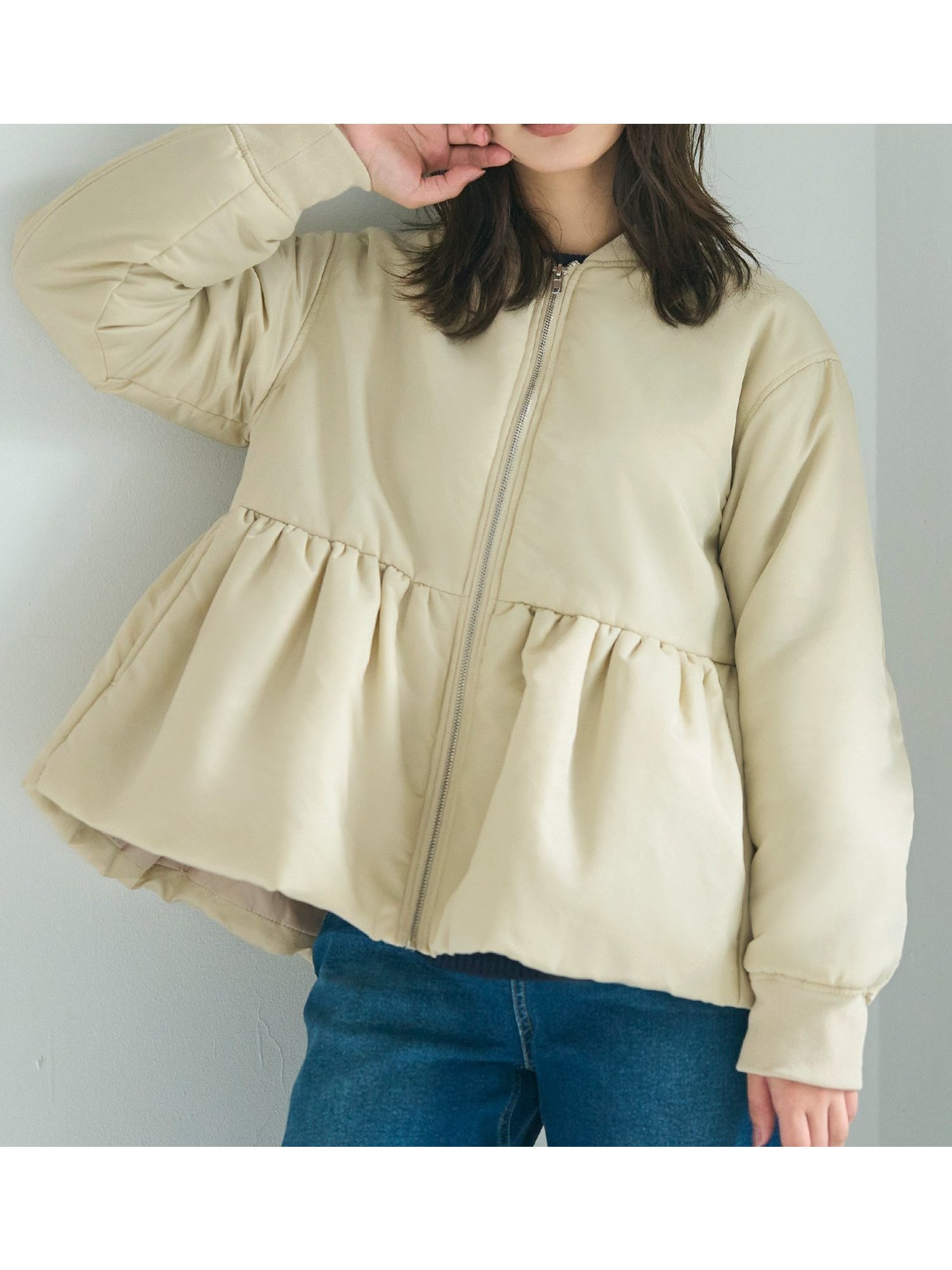 【コカ/COCA】のウォッシャブル ペプラムヘムMA-1 インテリア・キッズ・メンズ・レディースファッション・服の通販 founy(ファニー) ファッション Fashion レディースファッション Fashion for Women アウター Coat / Outerwear Collection MA-1ジャケット MA-1 Bomber Jackets / Flight Jackets ウォッシャブル Machine Washable シンプル Simple, Minimal ジップ Zip, Zipper ジャケット Jacket, Outerwear デニム Denim, Jeans Material フェミニン Feminine, Girly ブルゾン Blouson, Bomber Jacket ベーシック Basic, Essential ペプラム Peplum, Flared Hem ポケット Pocket, Pocket Detail 無地 Plain, Solid Color ワイド Wide, Wide Fit 2025年 2025 2025-2026秋冬・A/W Autumn/Winter 2025–26 AW25–26 Lt.beige|ID: prp329100004809383 ipo3291000000034904198