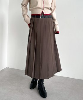 【アルシーヴ/archives】のベルトプリーツスカート 人気、トレンドファッション・服の通販 founy(ファニー) ファッション Fashion レディースファッション Fashion for Women スカート Skirts プリーツスカート / 上品フェミニンスタイル Pleated Skirts ベルト&ウエストマーク Belts & Waist Accessories おすすめ Recommended / Our Picks クラシカル Classical, Vintage-Inspired ソックス Socks, Hosiery プリーツ Pleats, Pleated ループ Loop, Loop Knit ワンポイント One Point, Statement Accent 秋 Autumn |ID:prp329100004809503