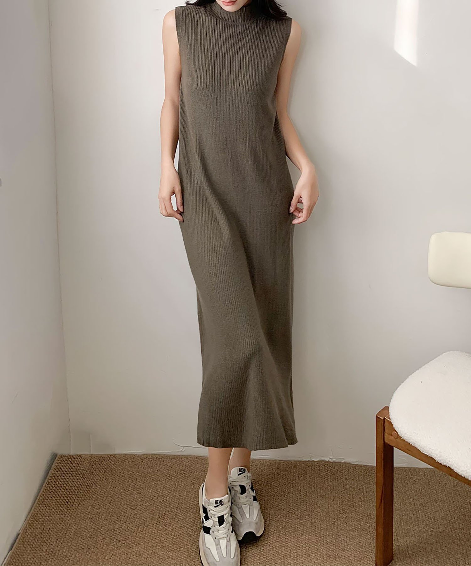 【ガール/GIRL】のハイネック リブニット ノースリーブ ワンピース ロング丈 秋冬 きれいめ インテリア・キッズ・メンズ・レディースファッション・服の通販 founy(ファニー) 　ファッション　Fashion　レディースファッション　Fashion for Women　ワンピース　Dresses　シンプル　Simple, Minimal　ノースリーブ　Sleeveless, No-Sleeve　ハイネック　High Neck, Mock Neck　リブニット　Rib Knit, Ribbed Knit　ロング　Long, Long-Length　エレガント 上品　Elegant　再入荷　Restock / Back in Stock　A/W・秋冬　Autumn/Winter　KH|ID: prp329100004809637 ipo3291000000034906185