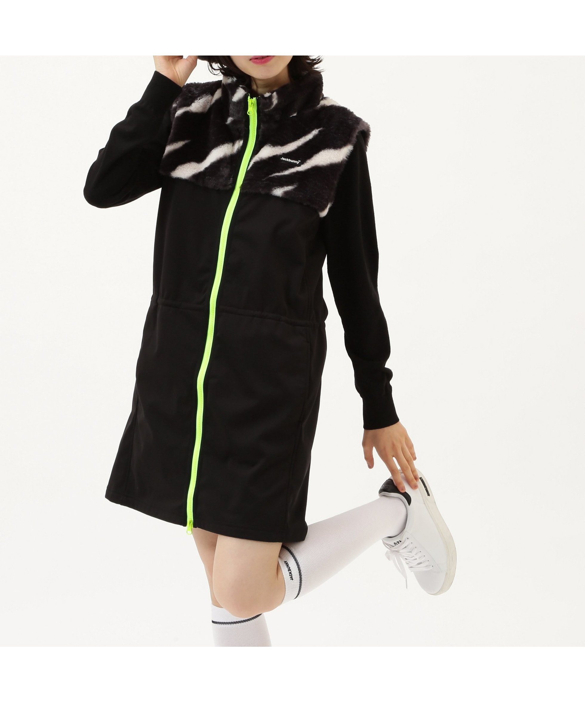 【ジャックバニー/Jack Bunny】のラミネートスムース 裏地付きワンピース インテリア・キッズ・メンズ・レディースファッション・服の通販 founy(ファニー) 　ファッション　Fashion　レディースファッション　Fashion for Women　ワンピース　Dresses　おすすめ　Recommended / Our Picks　ゴルフ　Golf　ストレッチ　Stretch, Stretchy Fabric　スピンドル　Spindle, Drawcord　ネオン　Neon, Neon Color　ブラウジング　Blouson Silhouette, Cinched Waist　ヨーク　Yoke, Yoke Design　A/W・秋冬　Autumn/Winter　ブラックパターン1|ID: prp329100004809681 ipo3291000000034906527