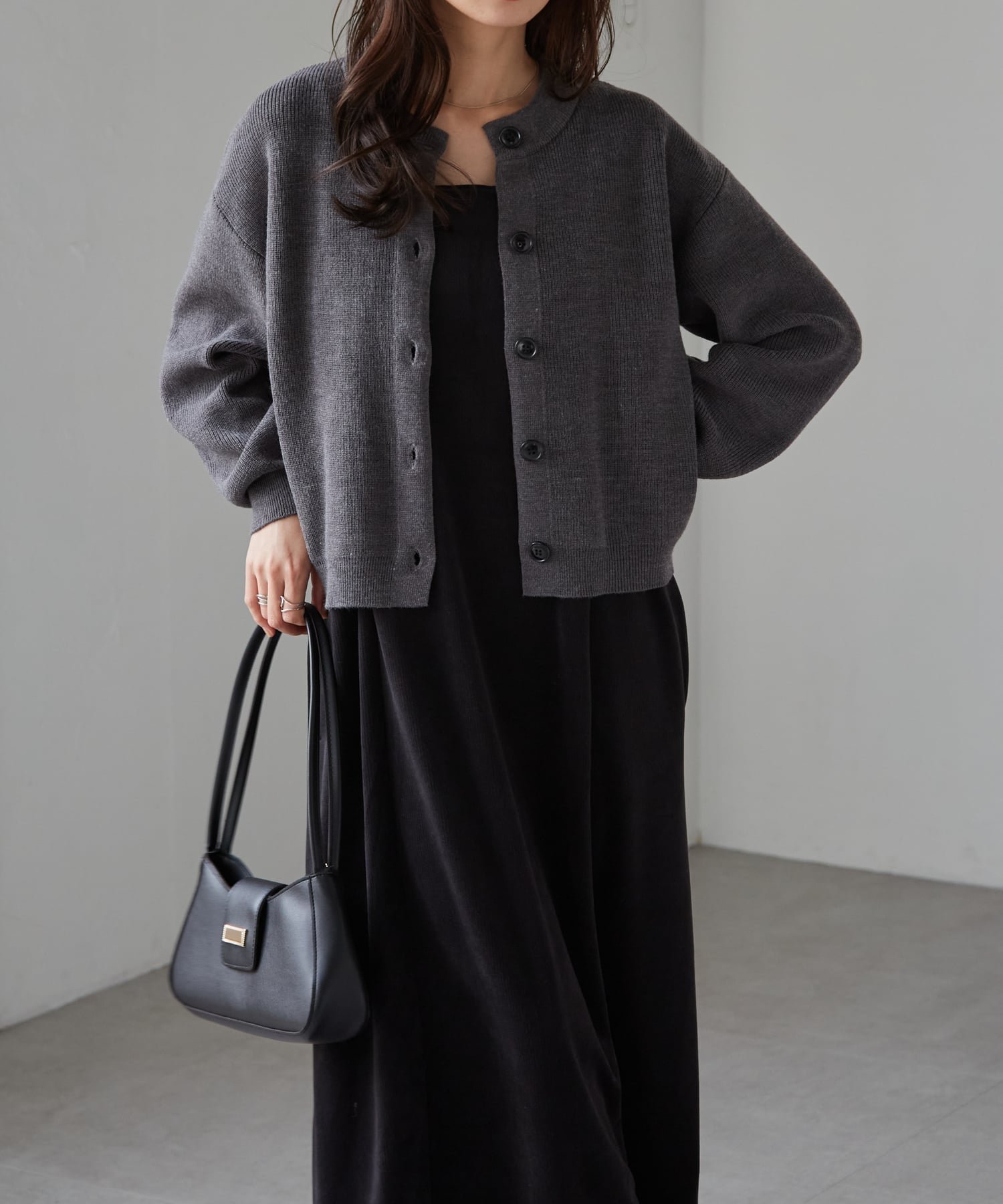 【ラナン/Ranan】のRANAN/カットコールキャミ×ニットカーデセット インテリア・キッズ・メンズ・レディースファッション・服の通販 founy(ファニー) 　ファッション　Fashion　レディースファッション　Fashion for Women　トップス・カットソー　Cut & Sew Tops　ニット　Knit Tops & Sweaters　キャミソール&ノースリーブ　Camisoles & Sleeveless Tops　インナー　Innerwear　カーディガン　Cardigan, Knitwear　今季　This Season, Current Season　スラックス　Slacks, Dress Pants　セットアップ　Set-Up, Coordinated Outfit　タートルネック　Turtleneck, High Neck　デニム　Denim, Jeans Material　ベロア　Velour, Soft Velvet　ポケット　Pocket, Pocket Detail　リラックス　Relax, Relaxed Fit　エレガント 上品　Elegant　GR|ID: prp329100004809752 ipo3291000000034907247