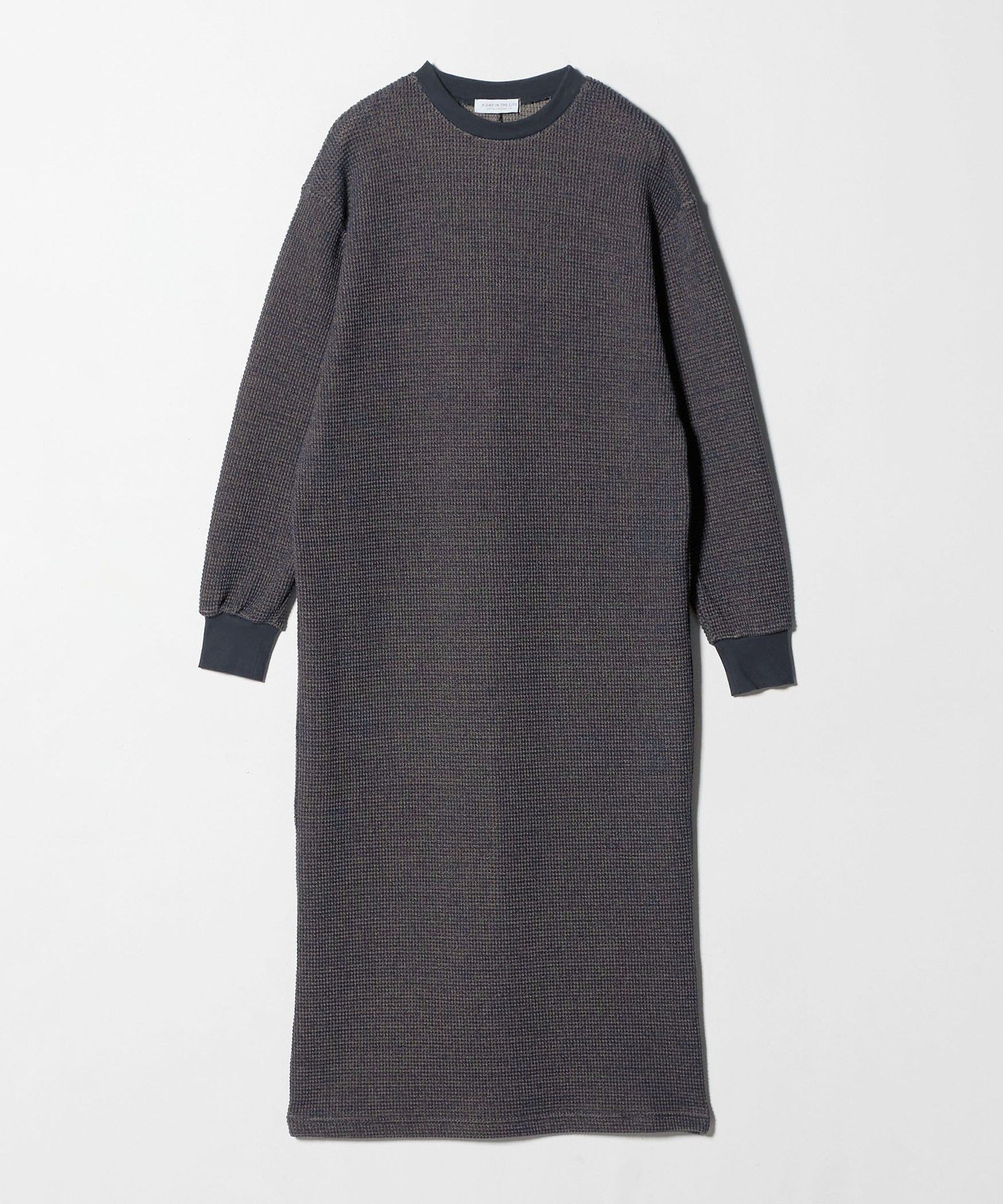 【ユナイテッドアローズ/UNITED ARROWS】のメランジワッフル ワンピース A DAY IN THE LIFE インテリア・キッズ・メンズ・レディースファッション・服の通販 founy(ファニー) 　ファッション　Fashion　レディースファッション　Fashion for Women　ワンピース　Dresses　シンプル　Simple, Minimal　スニーカー　Sneakers, Trainers　スリット　Slit, Slit Detail　メランジ　Melange, Mixed Yarn　楽ちん　Easy Fit, Comfortable　ワッフル　Waffle, Waffle Knit　アウトレット　Outlet / Clearance　NAVY|ID: prp329100004809767 ipo3291000000034907374