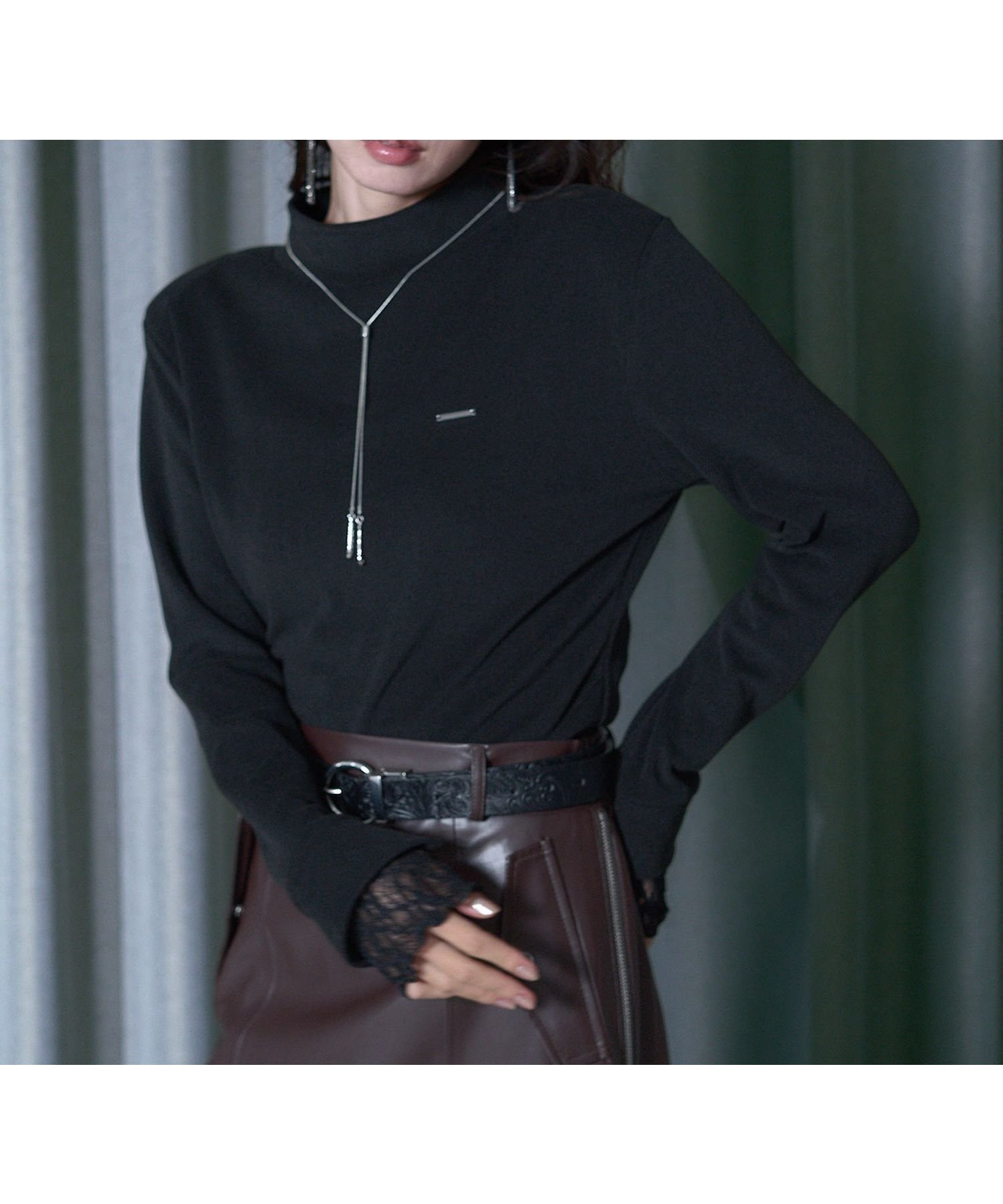 【ハレ/HARE】のタイトフリースカットソー インテリア・キッズ・メンズ・レディースファッション・服の通販 founy(ファニー) 　ファッション　Fashion　レディースファッション　Fashion for Women　トップス・カットソー　Cut & Sew Tops　カットソー・ベーシックTシャツ　Cut-and-Sewn Tops / Stretch Tees & Basics　おすすめ　Recommended / Our Picks　ウェーブ　Wavy Pattern　カーディガン　Cardigan, Knitwear　シルバー　Silver, Metallic Silver　シンプル　Simple, Minimal　ストレート　Straight, Straight Cut　スリット　Slit, Slit Detail　センター　Center, Center Line　フレア　Flare, Flared　フロント　Front, Front Design　プレート　Plate, Dish　マーメイド　Mermaid, Fishtail Silhouette　リラックス　Relax, Relaxed Fit　レース　Lace, Lace Fabric　ワイド　Wide, Wide Fit　ブラック09|ID: prp329100004809817 ipo3291000000034907735