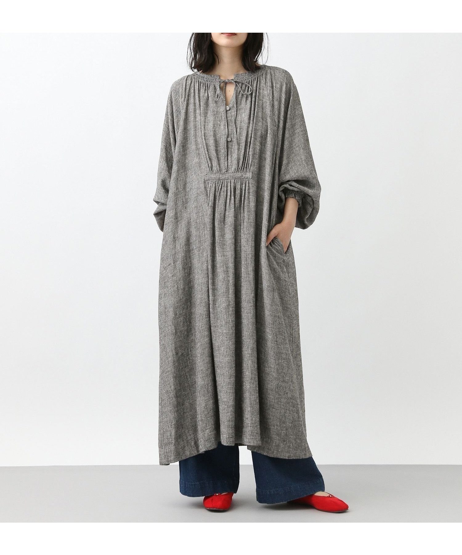 【スタディオ クリップ/studio CLIP】の《natural by clip》シャンブレーパフワンピース プチサイズあり インテリア・キッズ・メンズ・レディースファッション・服の通販 founy(ファニー) ファッション Fashion レディースファッション Fashion for Women ワンピース Dresses おすすめ Recommended / Our Picks カーディガン Cardigan, Knitwear ギャザー Gathered, Ruffled シャーリング Shirring, Ruched ジャケット Jacket, Outerwear リネン Linen, Linen Fabric リボン Ribbon, Bow 秋 Autumn ブラック19|ID: prp329100004809826 ipo3291000000034907833