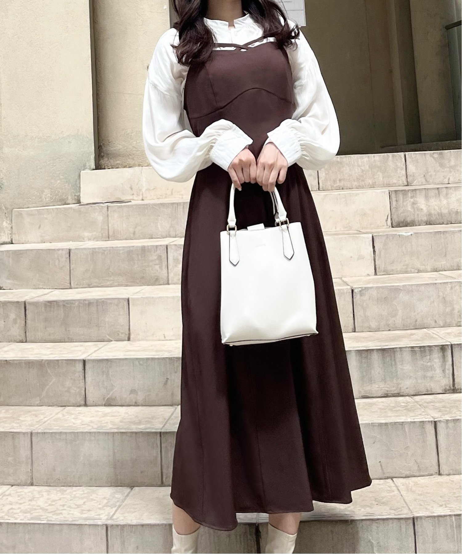 【ジュノア/JUNOAH】の切り替えデザインクロスキャミワンピース インテリア・キッズ・メンズ・レディースファッション・服の通販 founy(ファニー) 　ファッション　Fashion　レディースファッション　Fashion for Women　ワンピース　Dresses　キャミソールワンピース　Camisole Dresses　ブラウン|ID: prp329100004809855 ipo3291000000034908041