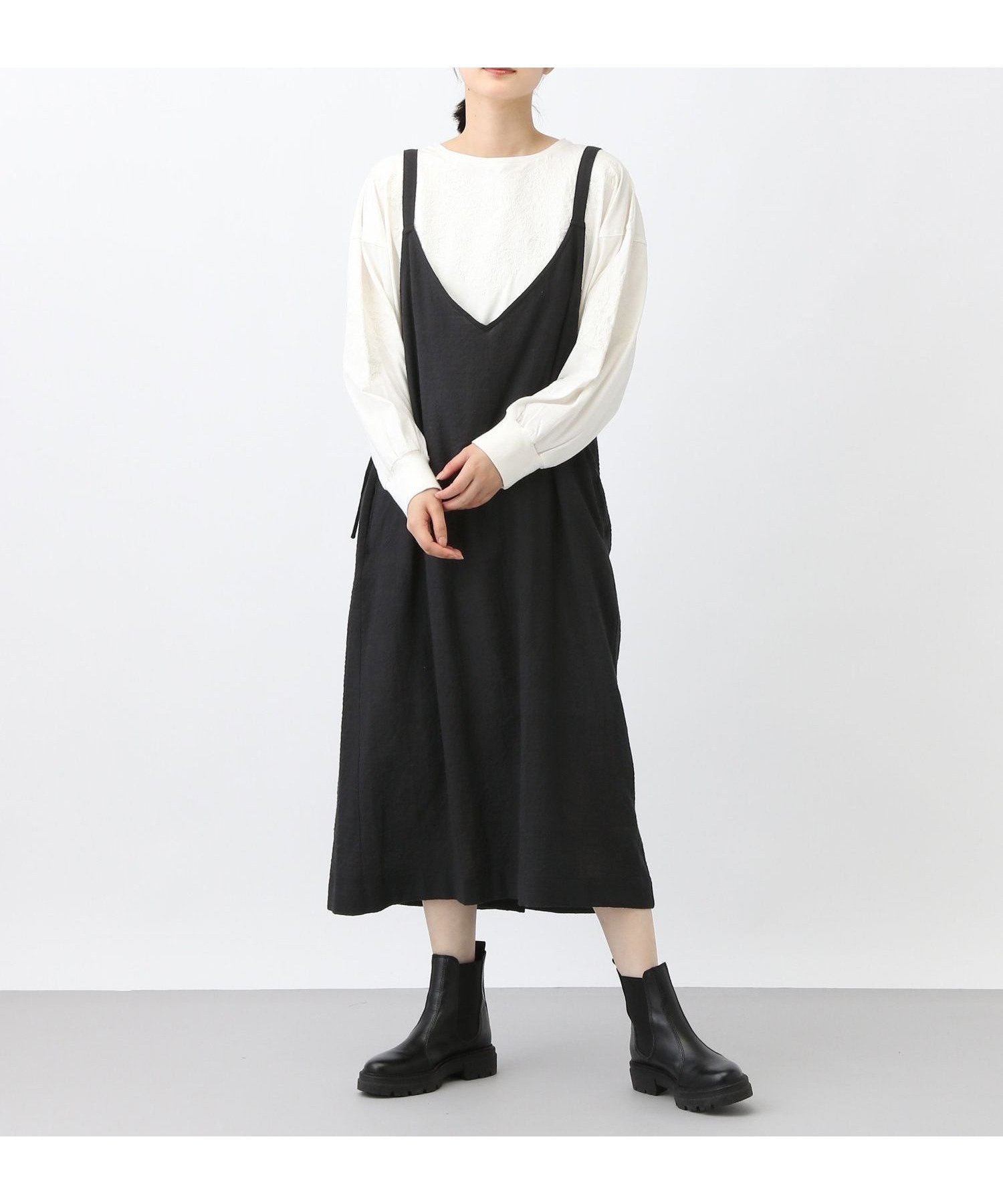 【スタディオ クリップ/studio CLIP】の《natural by clip》ダブルフロントシャーリングキャミワンピース インテリア・キッズ・メンズ・レディースファッション・服の通販 founy(ファニー) ファッション Fashion レディースファッション Fashion for Women ワンピース Dresses キャミソールワンピース Camisole Dresses おすすめ Recommended / Our Picks カットソー Cut and Sewn Top キャミワンピース Cami Dress, Slip Dress シャーリング Shirring, Ruched ジャケット Jacket, Outerwear ダブル Double, Double-Breasted トレンド Trend, Trending Now フロント Front, Front Design ラップ Wrap, Wrap Design 今季 This Season, Current Season スミクロ18|ID: prp329100004809861 ipo3291000000034908093