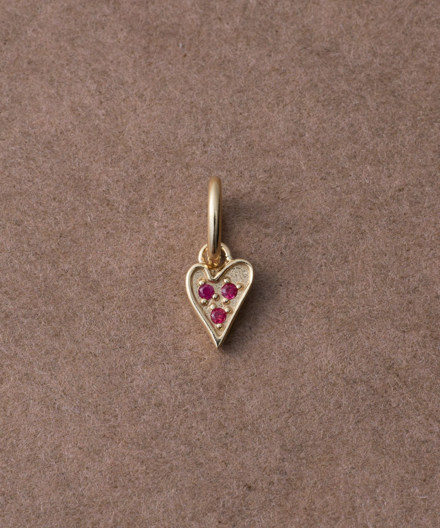 【エテ/ete】のプレシャスシングス K10YG ルビー チャーム /Heartful インテリア・キッズ・メンズ・レディースファッション・服の通販 founy(ファニー) ファッション Fashion レディースファッション Fashion for Women コレクション Collection, Seasonal Line チャーム Charm, Pendant ネックレス Necklace, Pendant Necklace モチーフ Motif, Design Theme イエローゴールド|ID: prp329100004810122 ipo3291000000034912296
