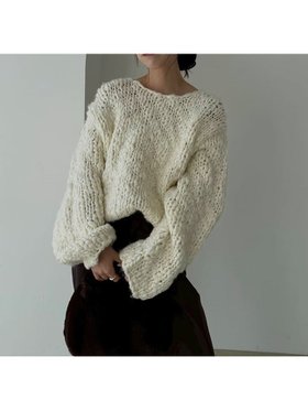 【エミ/emmi】のウール混ハンドニットプルオーバー 人気、トレンドファッション・服の通販 founy(ファニー) ファッション Fashion レディースファッション Fashion for Women トップス・カットソー Cut & Sew Tops ニット Knit Tops & Sweaters カジュアルプルオーバー・ニットトップス Pullovers & Knit Tops / Casual Pullovers おすすめ Recommended / Our Picks スマート Smart, Elegant ハンド Hand, Handmade 手編み Hand-Knitted, Handmade Knit |ID:prp329100004810225