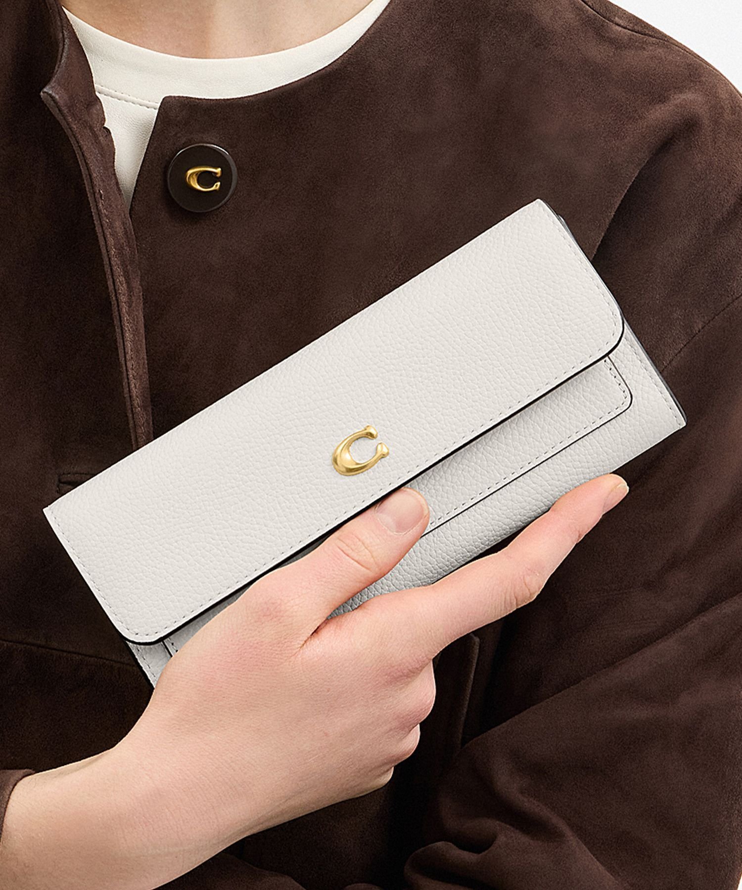 【コーチ/COACH】の【公式】ミラ ロング フラップ ウォレット 人気、トレンドファッション・服の通販 founy(ファニー) ファッション Fashion レディースファッション Fashion for Women ウォレット Wallet クラシック Classic, Timeless Style コンパクト Compact, Small Size ジップ Zip, Zipper 財布 Wallet, Purse ニューヨーク New York, NYC Style フラップ Flap, Flap Pocket ロング Long, Long-Length おすすめ Recommended / Our Picks ギフト プレゼント Gift / Present other-1|ID: prp329100004810244 ipo3291000000034913500