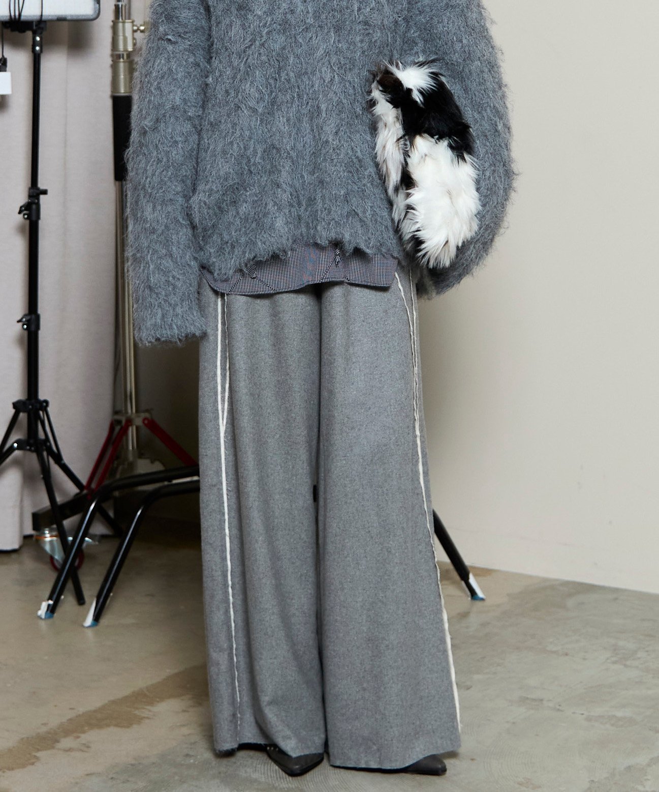 【メゾンスペシャル/MAISON SPECIAL】のサキソニーイージーパンツ 人気、トレンドファッション・服の通販 founy(ファニー) 　ファッション　Fashion　レディースファッション　Fashion for Women　パンツ　Pants & Trousers　シンプル　Simple, Minimal　ジャケット　Jacket, Outerwear　スウェット / スエット　Sweatshirt, Sweatwear　スニーカー　Sneakers, Trainers　バランス　Balance, Style Balance　リラックス　Relax, Relaxed Fit　A/W・秋冬　Autumn/Winter　エレガント 上品　Elegant　 other-1|ID: prp329100004810316 ipo3291000000034914244