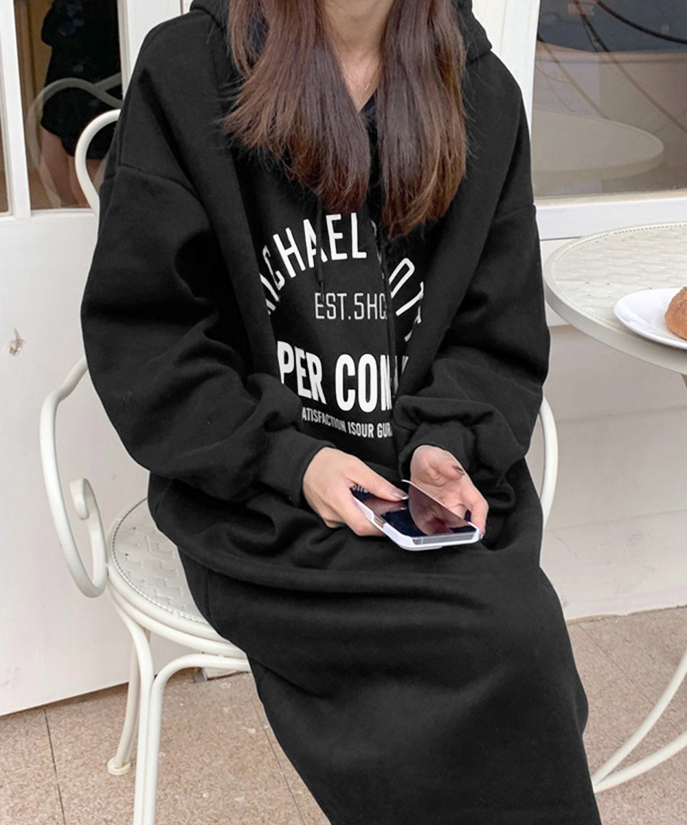 【ミニミニストア/miniministore】のフーディスウェットワンピース裏起毛ワンピ インテリア・キッズ・メンズ・レディースファッション・服の通販 founy(ファニー) ファッション Fashion レディースファッション Fashion for Women ワンピース Dresses キャップ Cap, Baseball Cap フロント Front, Front Design プリント Print, Printed Pattern リラックス Relax, Relaxed Fit 冬 Winter / This Winter 無地 Plain, Solid Color 秋 Autumn A/W・秋冬 Autumn/Winter ブラック|ID: prp329100004810478 ipo3291000000034915957