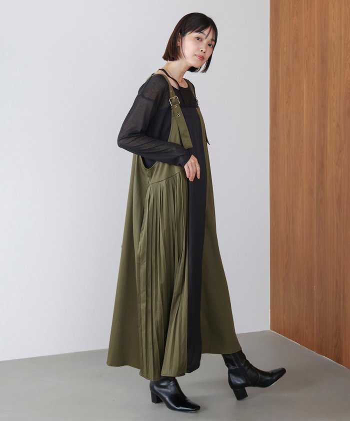 【バブ ブージュルード/Bab Bou Jeloud】の肩ベルトブロッキングジャンスカ インテリア・キッズ・メンズ・レディースファッション・服の通販 founy(ファニー) https://founy.com/ ファッション Fashion レディースファッション Fashion for Women ベルト&ウエストマーク Belts & Waist Accessories インナー Innerwear サロペット Overalls, Salopette ストレッチ Stretch, Stretchy Fabric フロント Front, Front Design プリーツ Pleats, Pleated ポケット Pocket, Pocket Detail ロング Long, Long-Length 再入荷 Restock / Back in Stock 切替 Switching, Contrast Panel |ID: prp329100004810533 ipo3291000000034916439