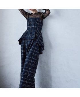 【ビーフラット/bflat】の3piece シアーチェックビスチェ タックワイドパンツ セットアップ 人気、トレンドファッション・服の通販 founy(ファニー) ファッション Fashion レディースファッション Fashion for Women セットアップ Matching Sets レディースパンツ・ボトムス Pants & Trousers / Bottoms エレガント 上品 Elegant クラシカル Classical, Vintage-Inspired ストレート Straight, Straight Cut スパンコール Sequins, Sequin Embellishment セットアップ Set-Up, Coordinated Outfit チェック Check, Plaid, Tartan トレンド Trend, Trending Now バランス Balance, Style Balance ビスチェ Bustier, Corset Top フレア Flare, Flared ポケット Pocket, Pocket Detail ワイド Wide, Wide Fit おすすめ Recommended / Our Picks |ID:prp329100004810579