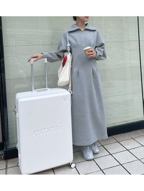 【エミ/emmi】の【ONLINE限定】ハーフジップダンボールワンピース 人気、トレンドファッション・服の通販 founy(ファニー) ファッション Fashion レディースファッション Fashion for Women ワンピース Dresses コンビ Combo, Combination Style スポーティ Sporty, Casual Athletic スマート Smart, Elegant フォルム Silhouette, Form ポケット Pocket, Pocket Detail |ID:prp329100004810603