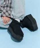 【フリークスストア/FREAK'S STORE】のW CLASSIC ULTRA MINI PLATFORM(厚底ムートンブーツ) 6~8サイズ展開 【限定展開】 25AW 人気、トレンドファッション・服の通販 founy(ファニー) ファッション Fashion レディースファッション Fashion for Women 2025年 2025 2025-2026秋冬・A/W Autumn/Winter 2025–26 AW25–26 冬 Winter / This Winter なめらか Smooth, Silky Texture クッション Cushion, Throw Pillow ライニング Inner Lining, Inner Fabric, Lined 人気 Popular, Best Seller 厚底 Platform Shoes A/W・秋冬 Autumn/Winter thumbnail ブラック|ID: prp329100004810768 ipo3291000000034919054
