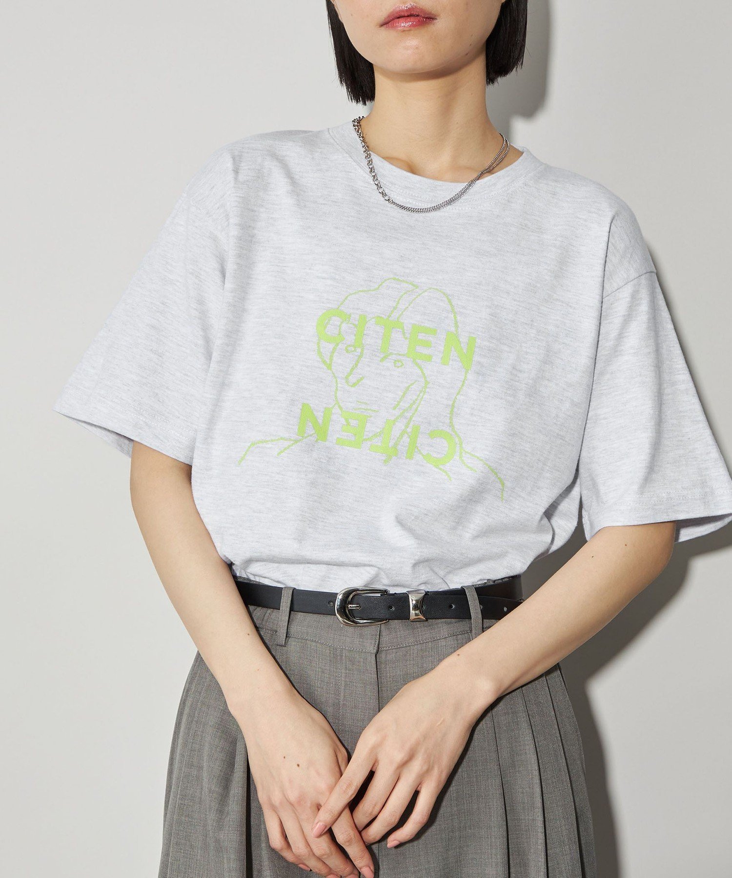 【ユナイテッドアローズ/UNITED ARROWS】のCITEN CONVENIENCE YOUNG * CITEN グラフィックT シテンGY 人気、トレンドファッション・服の通販 founy(ファニー) ファッション Fashion レディースファッション Fashion for Women イラスト Illustration インナー Innerwear カットソー Cut and Sewn Top カーディガン Cardigan, Knitwear グラフィック Graphic, Graphic Design シンプル Simple, Minimal ジャケット Jacket, Outerwear スラックス Slacks, Dress Pants デニム Denim, Jeans Material ハンド Hand, Handmade フィット Fit, Slim Fit プリント Print, Printed Pattern モチーフ Motif, Design Theme ルーズ Loose, Oversized A/W・秋冬 Autumn/Winter おすすめ Recommended / Our Picks 旅行 Travel other-1|ID: prp329100004810804 ipo3291000000034919510
