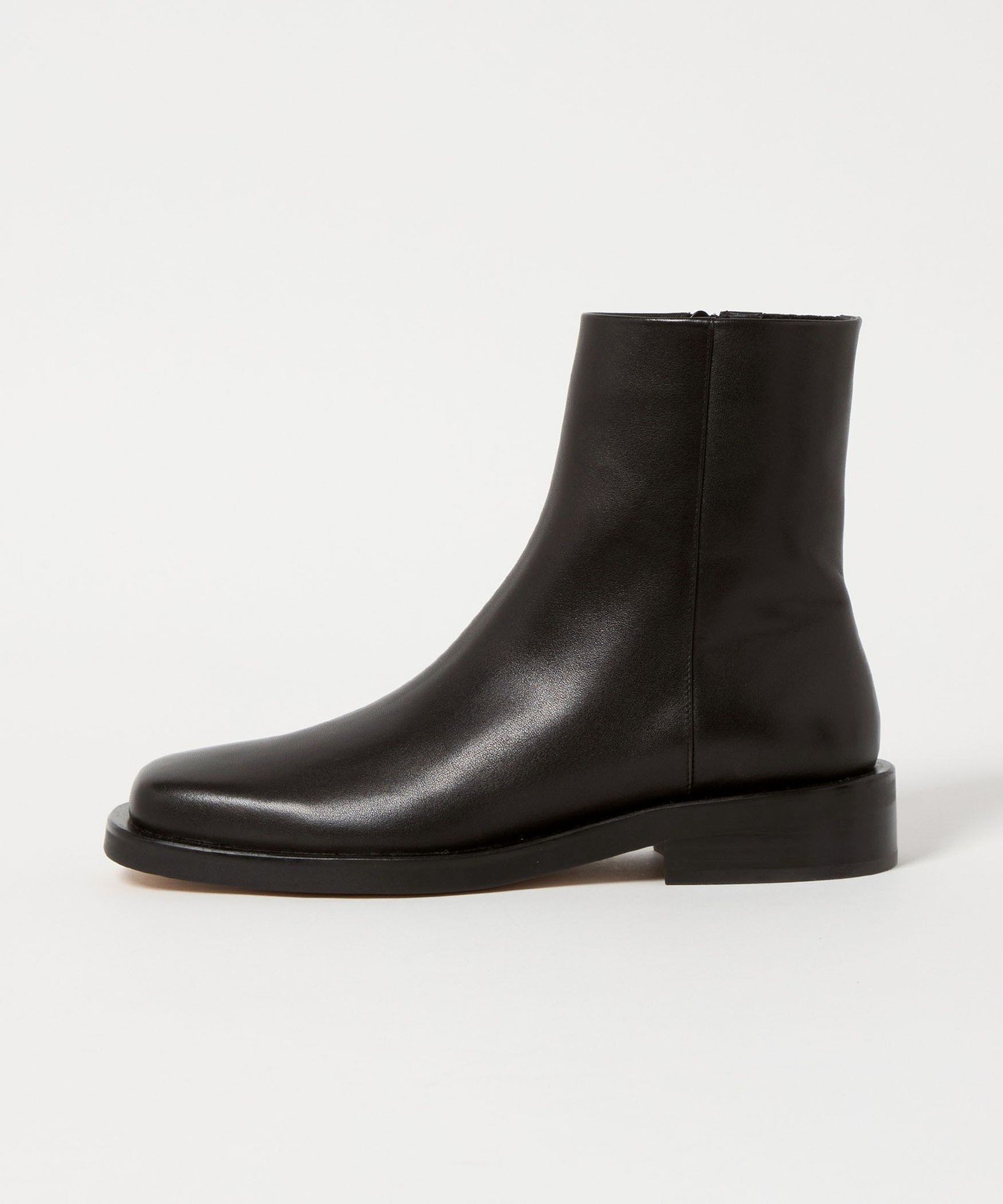 【オデット エ オディール/Odette e Odile】のスクエアマニッシュ ショートブーツ35↑ 人気、トレンドファッション・服の通販 founy(ファニー) ファッション Fashion レディースファッション Fashion for Women クッション Cushion, Throw Pillow ショート Short, Short Length シンプル Simple, Minimal ハーフ Half, Half-Length マニッシュ Mannish, Boyish other-1|ID: prp329100004810843 ipo3291000000034919695