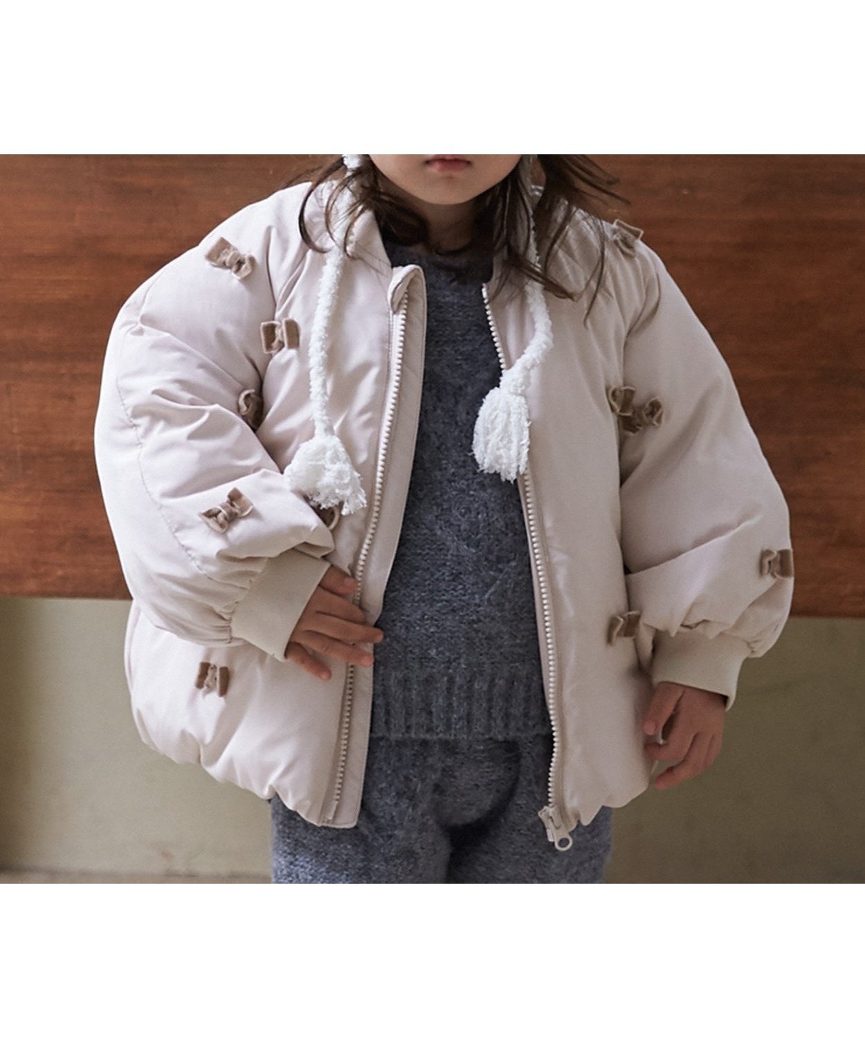 【ナルミヤ オンライン/NARUMIYA ONELINE / KIDS】の【リンク/洗える】ちびリボン中綿ジャケット インテリア・キッズ・メンズ・レディースファッション・服の通販 founy(ファニー) 　ファッション　Fashion　キッズファッション　Fashion for Kids　アウター　Coat Outerwear /Kids　アウトドア　Outdoor Clothing　ジャケット　Jacket, Outerwear　ベビー　Baby, Babywear　ベロア　Velour, Soft Velvet　ポケット　Pocket, Pocket Detail　リボン　Ribbon, Bow　エレガント 上品　Elegant　洗える　Machine Washable　薄ベージュ|ID: prp329100004811219 ipo3291000000034922817