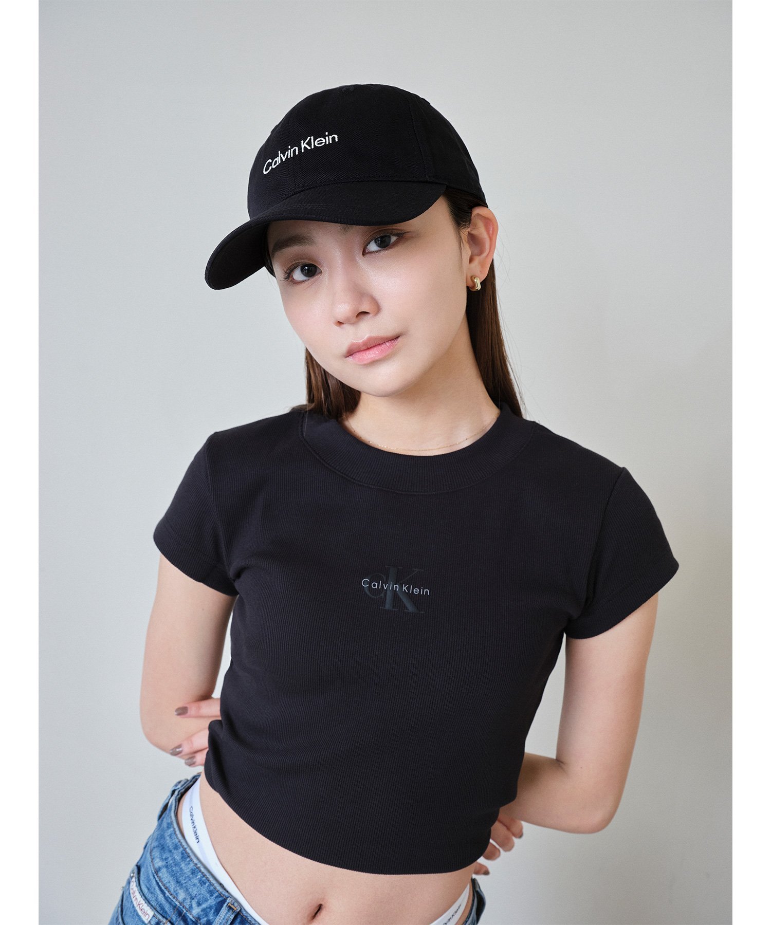 【カルバンクライン/Calvin Klein】の【公式ショップ】 カルバンクライン モノグラム ベイビーTシャツ Calvin Klein Jeans 47AB802 人気、トレンドファッション・服の通販 founy(ファニー) 　ファッション　Fashion　レディースファッション　Fashion for Women　トップス・カットソー　Cut & Sew Tops　シャツ・ブラウス・オフィスカジュアル　Elegant Blouses & Button-Ups　ロングTシャツ・Tシャツ　Longline T-Shirts & Tees　エンブロイダリー　Embroidery Design　フィット　Fit, Slim Fit　 other-1|ID: prp329100004811248 ipo3291000000034923315