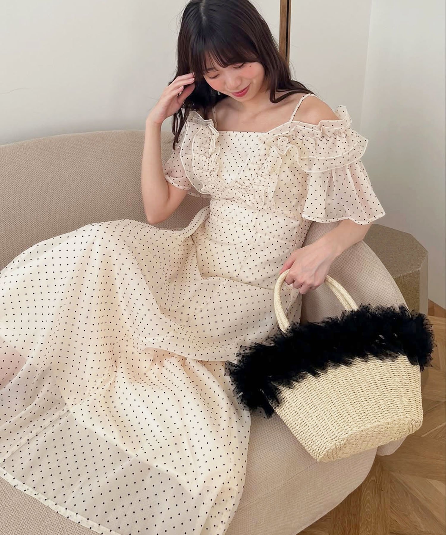 【マジェスティック レゴン/MAJESTIC LEGON】のバックレースアップフリルワンピース 人気、トレンドファッション・服の通販 founy(ファニー) 　ファッション　Fashion　レディースファッション　Fashion for Women　ワンピース　Dresses　キャップ　Cap, Baseball Cap　サンダル　Sandals, Summer Shoes　シャーリング　Shirring, Ruched　スニーカー　Sneakers, Trainers　ダウン　Down, Puffer　デコルテ　Décolleté, Neckline　フリル　Frill, Ruffle　レース　Lace, Lace Fabric　再入荷　Restock / Back in Stock　おすすめ　Recommended / Our Picks　 other-1|ID: prp329100004811272 ipo3291000000034923586