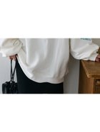 【ディスコート/Discoat】の【ユニセックス】リメイクスーベニアスウェット《WEB限定》 人気、トレンドファッション・服の通販 founy(ファニー) ファッション Fashion レディースファッション Fashion for Women トップス・カットソー Cut & Sew Tops レディースパーカー・カジュアルフーディー Casual Hoodies & Sweatshirts スウェット・クルーネックトップス Sweatshirts & Crewnecks / Relaxed Fit Sweat Tops おすすめ Recommended / Our Picks スウェット / スエット Sweatshirt, Sweatwear リメイク Remake, Reconstructed ワンポイント One Point, Statement Accent thumbnail オフホワイト|ID: prp329100004811280 ipo3291000000034923641