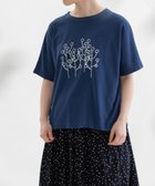 【プードゥドゥ/POU DOU DOU】のClocheフォレストプリントTシャツ 人気、トレンドファッション・服の通販 founy(ファニー) ファッション Fashion レディースファッション Fashion for Women トップス・カットソー Cut & Sew Tops シャツ・ブラウス・オフィスカジュアル Elegant Blouses & Button-Ups ロングTシャツ・Tシャツ Longline T-Shirts & Tees ヴィンテージ Vintage Style シンプル Simple, Minimal スマート Smart, Elegant バランス Balance, Style Balance フォルム Silhouette, Form プリント Print, Printed Pattern ミリタリー Military, Army Style モチーフ Motif, Design Theme リラックス Relax, Relaxed Fit ワンポイント One Point, Statement Accent thumbnail ダークブルー|ID: prp329100004811285 ipo3291000000034923699