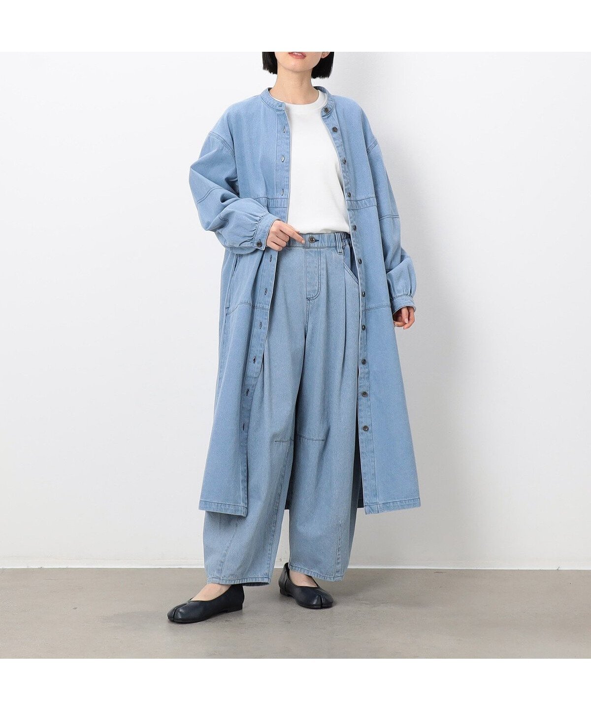 【コムサイズム/COMME CA ISM】のデニムシャツワンピース インテリア・キッズ・メンズ・レディースファッション・服の通販 founy(ファニー) 　ファッション　Fashion　レディースファッション　Fashion for Women　ワンピース　Dresses　シャツワンピース / 1枚で着映えコーデ　Shirt Dresses　インディゴ　Indigo Denim　ストレッチ　Stretch, Stretchy Fabric　ストレート　Straight, Straight Cut　デニム　Denim, Jeans Material　ポケット　Pocket, Pocket Detail　メタル　Metal, Metal Parts　ヨーク　Yoke, Yoke Design　ループ　Loop, Loop Knit　エレガント 上品　Elegant　サックス|ID: prp329100004811291 ipo3291000000034923730