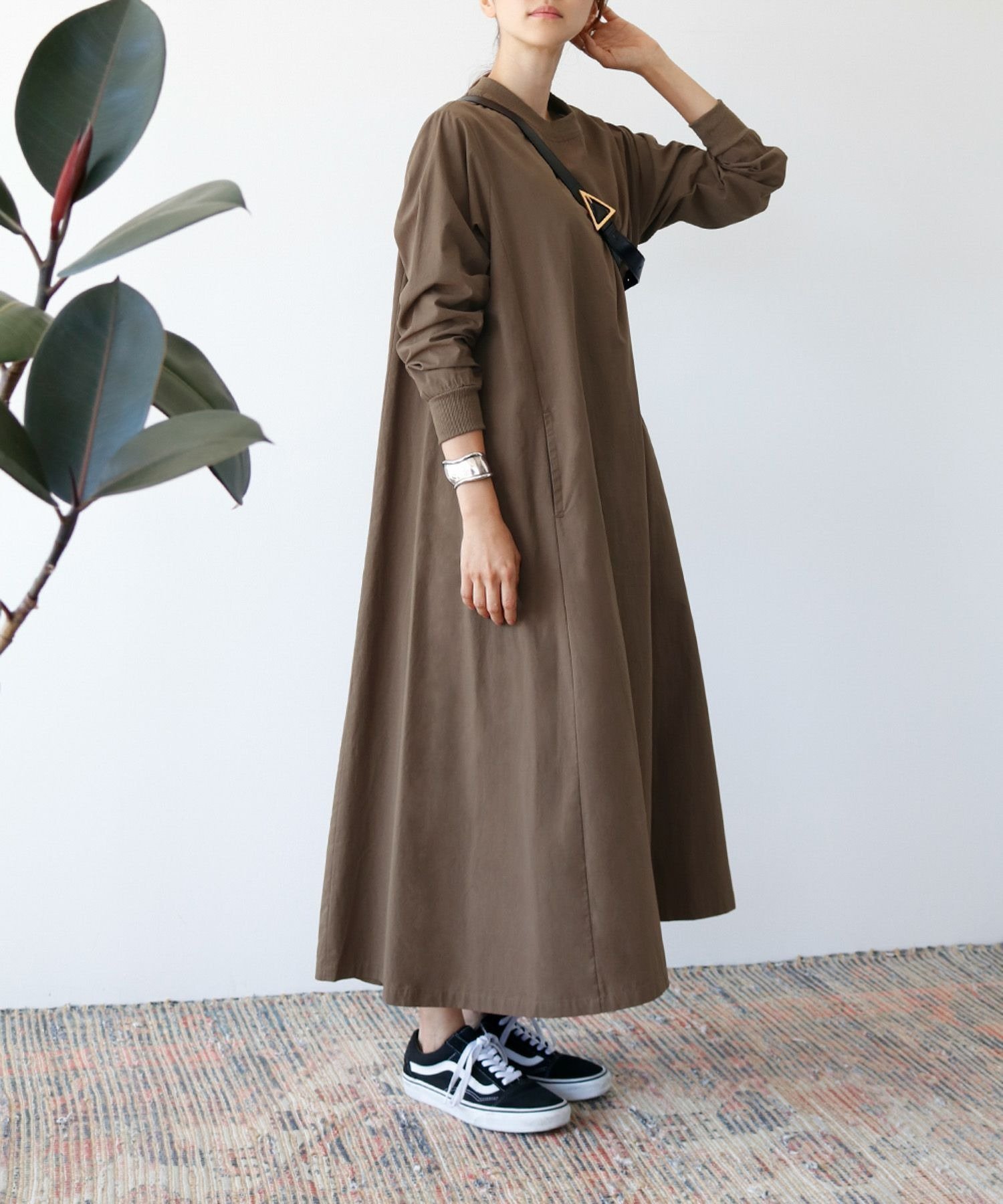 【ガール/GIRL】のコットンAラインロング丈ワンピース インテリア・キッズ・メンズ・レディースファッション・服の通販 founy(ファニー) ファッション Fashion レディースファッション Fashion for Women ワンピース Dresses アクセサリー Fashion Accessories 春 Spring 秋 Autumn 今季 This Season, Current Season シューズ Shoes, Footwear ジャケット Jacket, Outerwear ブロード Broadcloth, Fine Cotton ロング Long, Long-Length 再入荷 Restock / Back in Stock 夏 Summer エレガント 上品 Elegant ビジネス 仕事 通勤 Business / Work / Commuting BR|ID: prp329100004811293 ipo3291000000034923757