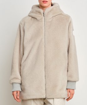 【タトラス コンセプトストア/TATRAS CONCEPT STORE】の【TATRAS 直営店】ARABIS アラビス / ボアブルゾン 人気、トレンドファッション・服の通販 founy(ファニー) ファッション Fashion レディースファッション Fashion for Women アウター Coat / Outerwear Collection ブルゾンジャケット・スポーティアウター Blouson Jackets イタリア Italy シンプル Simple, Minimal ブルゾン Blouson, Bomber Jacket ポケット Pocket, Pocket Detail ラグジュアリー Luxury, Elegant リアル Real, Realistic リラックス Relax, Relaxed Fit |ID:prp329100004811464