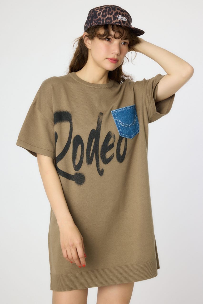 【ロデオクラウンズワイドボウル/RODEO CROWNS WIDE BOWL】のスプレーロゴニットワンピース インテリア・キッズ・メンズ・レディースファッション・服の通販 founy(ファニー) 　ファッション　Fashion　レディースファッション　Fashion for Women　ワンピース　Dresses　ニットワンピース　Knit Dresses　おすすめ　Recommended / Our Picks　ソックス　Socks, Hosiery　デニム　Denim, Jeans Material　ポケット　Pocket, Pocket Detail　リラックス　Relax, Relaxed Fit　無地　Plain, Solid Color　L/KHA1|ID: prp329100004811752 ipo3291000000034928848
