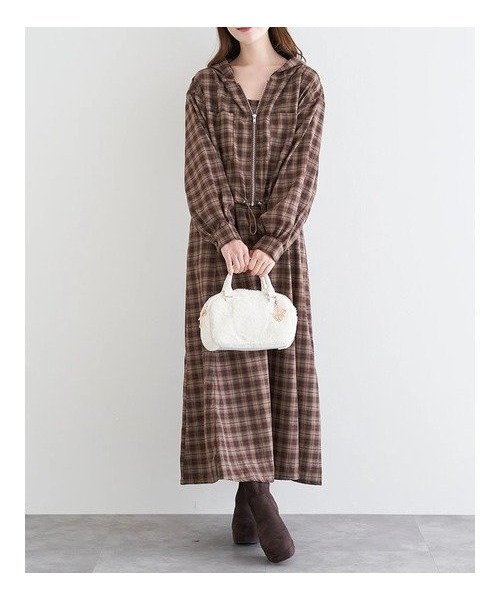 【ルディックパーク/LUDIC PARK】のSET フードブルゾン×キャミワンピース(無地・チェック柄) インテリア・キッズ・メンズ・レディースファッション・服の通販 founy(ファニー) ファッション Fashion レディースファッション Fashion for Women アウター Coat / Outerwear Collection ブルゾンジャケット・スポーティアウター Blouson Jackets ワンピース Dresses キャミソールワンピース Camisole Dresses おすすめ Recommended / Our Picks インナー Innerwear キャミワンピース Cami Dress, Slip Dress スニーカー Sneakers, Trainers セットアップ Set-Up, Coordinated Outfit チェック Check, Plaid, Tartan フェミニン Feminine, Girly ブルゾン Blouson, Bomber Jacket ミニスカート Mini Skirt, Short Skirt ロング Long, Long-Length 無地 Plain, Solid Color C柄|ID: prp329100004811761 ipo3291000000034928931