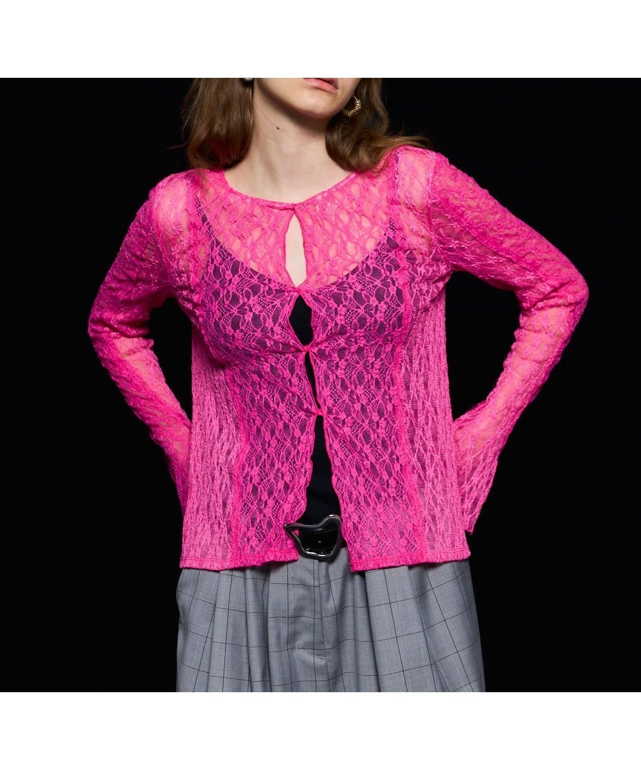 【メゾンスペシャル/MAISON SPECIAL】のLace Tops インテリア・キッズ・メンズ・レディースファッション・服の通販 founy(ファニー) 　ファッション　Fashion　レディースファッション　Fashion for Women　トップス・カットソー　Cut & Sew Tops　ストレッチ　Stretch, Stretchy Fabric　スリーブ　Sleeve, Long Sleeve / Short Sleeve　パターン　Pattern, Design Print　フィット　Fit, Slim Fit　フェミニン　Feminine, Girly　レース　Lace, Lace Fabric　PNK|ID: prp329100004811796 ipo3291000000034929315