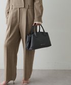 【イアクッチ/IACUCCI】のベラール M ALCE 人気、トレンドファッション・服の通販 founy(ファニー) ファッション Fashion レディースファッション Fashion for Women ショルダー Shoulder, Shoulder Strap シンプル Simple, Minimal 財布 Wallet, Purse 人気 Popular, Best Seller ポケット Pocket, Pocket Detail メタル Metal, Metal Parts A/W・秋冬 Autumn/Winter おすすめ Recommended / Our Picks thumbnail グレー|ID: prp329100004812051 ipo3291000000034932120