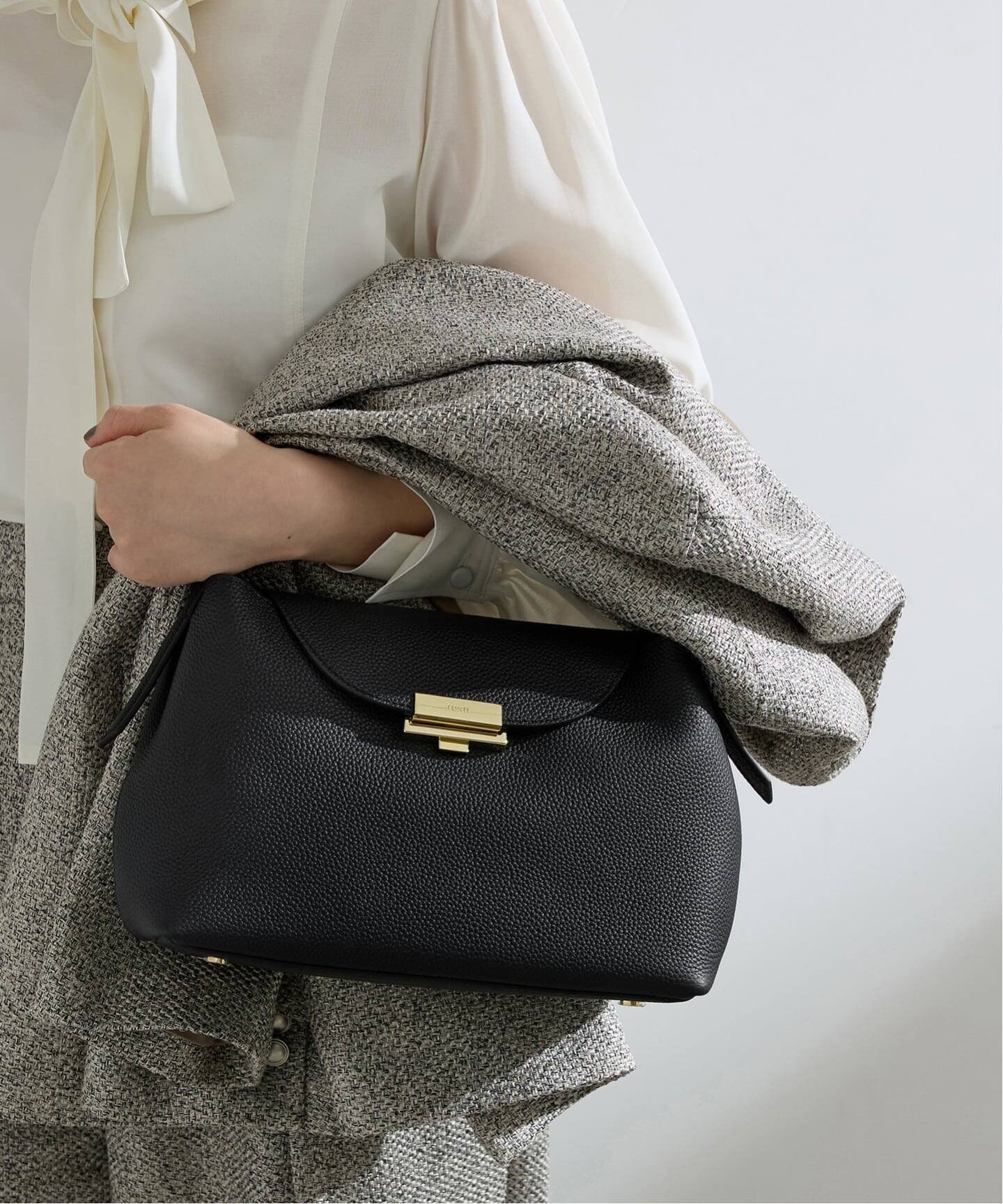 【イエナ/IENA】の《WEB・一部店舗限定カラーあり/ 》PUNTI./プンティ MAGNOLIA HAND ハンドバッグ インテリア・キッズ・メンズ・レディースファッション・服の通販 founy(ファニー) 　ファッション　Fashion　レディースファッション　Fashion for Women　バッグ　Bags　イタリア　Italy　定番　Standard, Basic Item　フラップ　Flap, Flap Pocket　ブラック|ID: prp329100004812054 ipo3291000000034932144