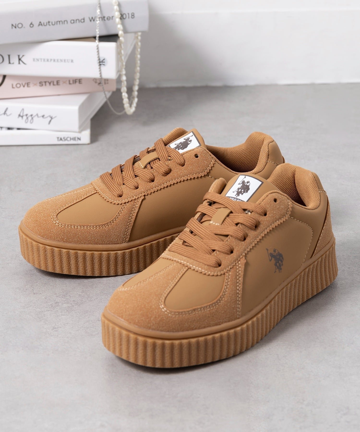 【セットアップセブン/SETUP7】のU.S. POLO ASSN./ボリュームソール ワンポイント スニーカー ポロ インテリア・キッズ・メンズ・レディースファッション・服の通販 founy(ファニー) 　ファッション　Fashion　レディースファッション　Fashion for Women　厚底　Platform Shoes　腕時計　Wristwatch　クッション　Cushion, Throw Pillow　スニーカー　Sneakers, Trainers　スラックス　Slacks, Dress Pants　ソックス　Socks, Hosiery　ダウン　Down, Puffer　デニム　Denim, Jeans Material　バルーン　Balloon, Balloon Silhouette　フェミニン　Feminine, Girly　ベーシック　Basic, Essential　ミニスカート　Mini Skirt, Short Skirt　ワンポイント　One Point, Statement Accent　再入荷　Restock / Back in Stock　おすすめ　Recommended / Our Picks　エレガント 上品　Elegant　BRN|ID: prp329100004812068 ipo3291000000034932316