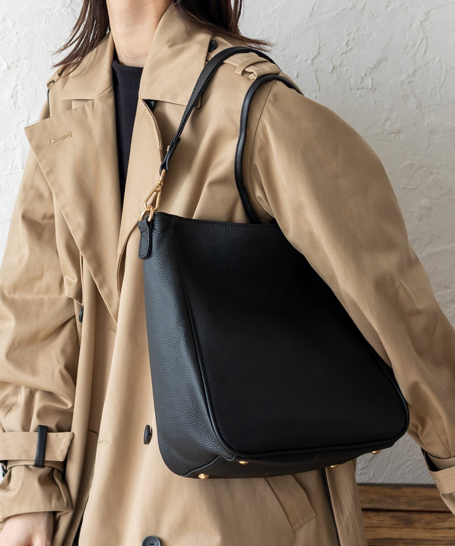 【ヴィータフェリーチェ/VitaFelice】の本革2wayショルダーバッグ 人気、トレンドファッション・服の通販 founy(ファニー) 　ファッション　Fashion　レディースファッション　Fashion for Women　バッグ　Bags　ショルダー　Shoulder, Shoulder Strap　シンプル　Simple, Minimal　スーツ　Suit, Formalwear　エレガント 上品　Elegant　ビジネス 仕事 通勤　Business / Work / Commuting　 other-1|ID: prp329100004812084 ipo3291000000034932473