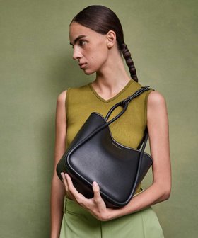 【チャールズ アンド キース/CHARLES & KEITH】のLyla ミニライラ チューブラートートバッグ 人気、トレンドファッション・服の通販 founy(ファニー) ファッション Fashion レディースファッション Fashion for Women バッグ Bags |ID:prp329100004812199