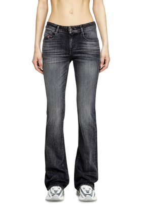 【ディーゼル/DIESEL】のウィメンズ デニムパンツ BOOTCUT 1969 D-EBBEY L.30 人気、トレンドファッション・服の通販 founy(ファニー) ファッション Fashion レディースファッション Fashion for Women パンツ Pants & Trousers デニムパンツ・ジーンズ・美脚デニム Denim Jeans & Pants クール Cool, Chic ストレッチ Stretch, Stretchy Fabric スニーカー Sneakers, Trainers ダメージ Distressed, Destroyed デニム Denim, Jeans Material |ID:prp329100004812334