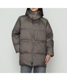 【コムサ/COMME CA】のライトナイロンタフタ フード付きダウンコート 人気、トレンドファッション・服の通販 founy(ファニー) ファッション Fashion レディースファッション Fashion for Women アウター Coat / Outerwear Collection コート・ロングコート・ピーコート Long Coats, Peacoats & More ダウンジャケット・軽量ダウン Warm & Lightweight Down Jackets スタンド Stand Collar, Upright Stand タフタ Taffeta, Structured Fabric ダウン Down, Puffer ブライト Bright, Shiny リラックス Relax, Relaxed Fit 今季 This Season, Current Season 防寒 Cold Protection, Winter-Ready |ID:prp329100004812411