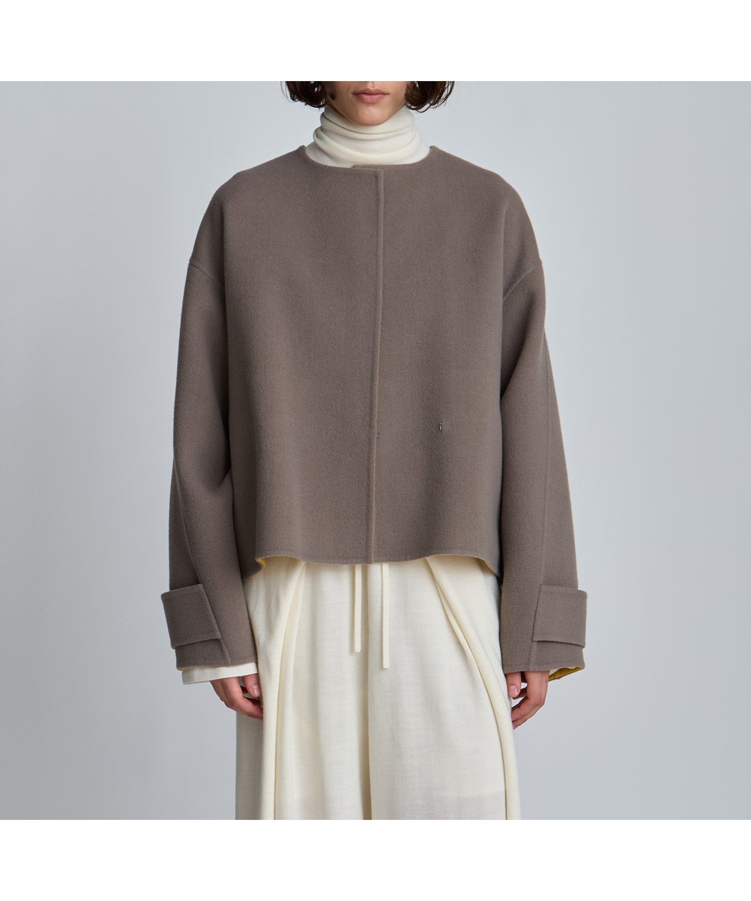 【ハウス オブ ロータス/HOUSE OF LOTUS】のバイカラーショートコート インテリア・キッズ・メンズ・レディースファッション・服の通販 founy(ファニー) 　ファッション　Fashion　レディースファッション　Fashion for Women　アウター　Coat / Outerwear Collection　コート・ロングコート・ピーコート　Long Coats, Peacoats & More　おすすめ　Recommended / Our Picks　バランス　Balance, Style Balance　A/W・秋冬　Autumn/Winter　モカ|ID: prp329100004812420 ipo3291000000034935246