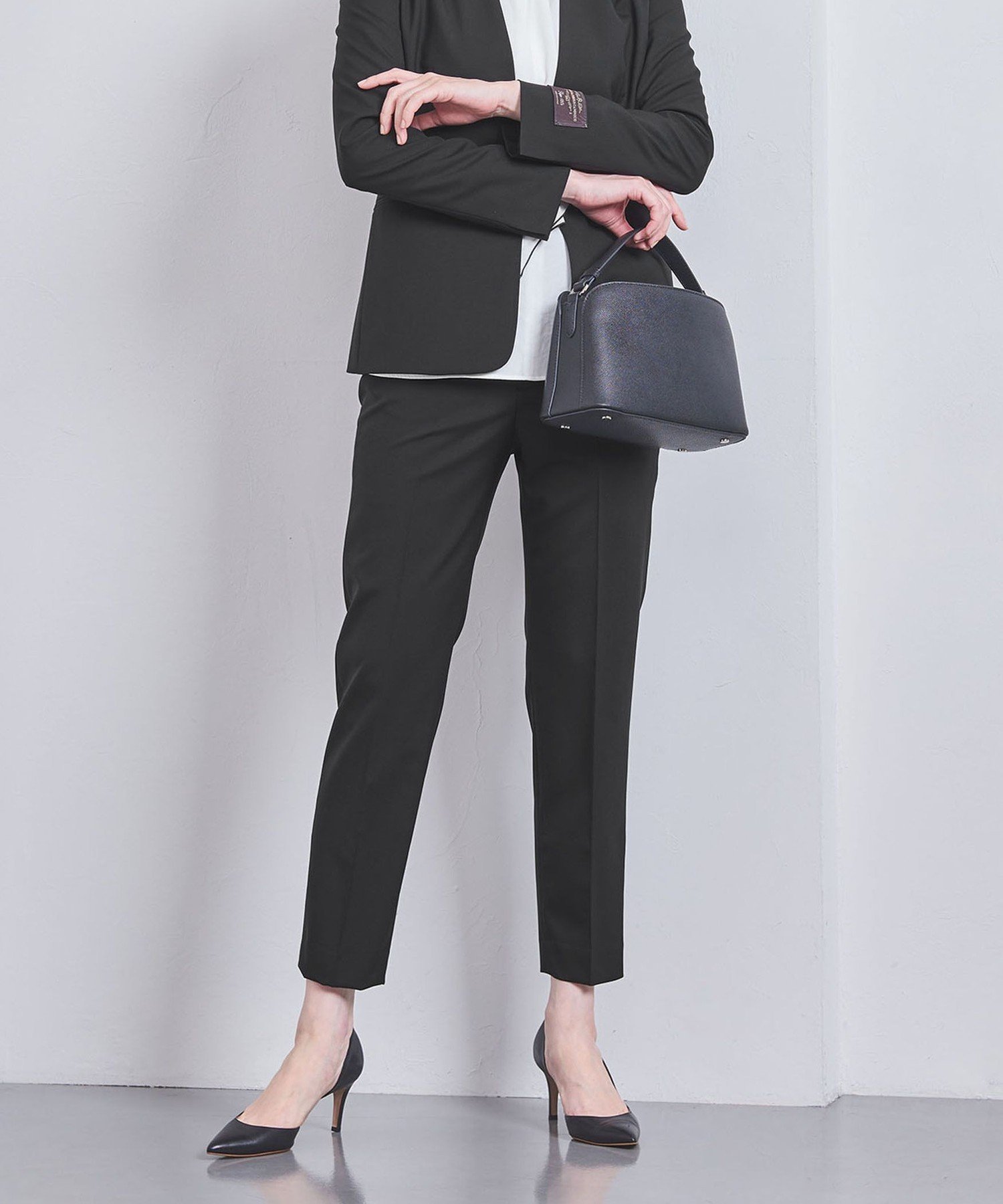 【ユナイテッドアローズ/UNITED ARROWS】のCANONICO スリムパンツ インテリア・キッズ・メンズ・レディースファッション・服の通販 founy(ファニー) 　ファッション　Fashion　レディースファッション　Fashion for Women　パンツ　Pants & Trousers　イタリア　Italy　ジャケット　Jacket, Outerwear　スリム　Slim, Slim Fit　セットアップ　Set-Up, Coordinated Outfit　アウトレット　Outlet / Clearance　おすすめ　Recommended / Our Picks　夏　Summer　エレガント 上品　Elegant　BLACK|ID: prp329100004812425 ipo3291000000034935276