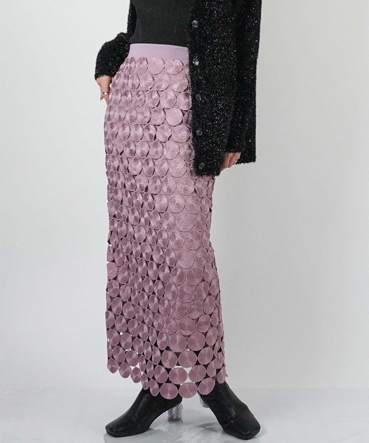 【アウラアイラ/AULA AILA】のRound Pattern Lace Skirt インテリア・キッズ・メンズ・レディースファッション・服の通販 founy(ファニー) 　ファッション　Fashion　レディースファッション　Fashion for Women　スカート　Skirts　スリット　Slit, Slit Detail　ドット　Polka Dot, Dot Pattern　フィット　Fit, Slim Fit　ペンシル　Pencil, Pencil Skirt　レース　Lace, Lace Fabric　ロング　Long, Long-Length　エレガント 上品　Elegant　Pink|ID: prp329100004812466 ipo3291000000034935663