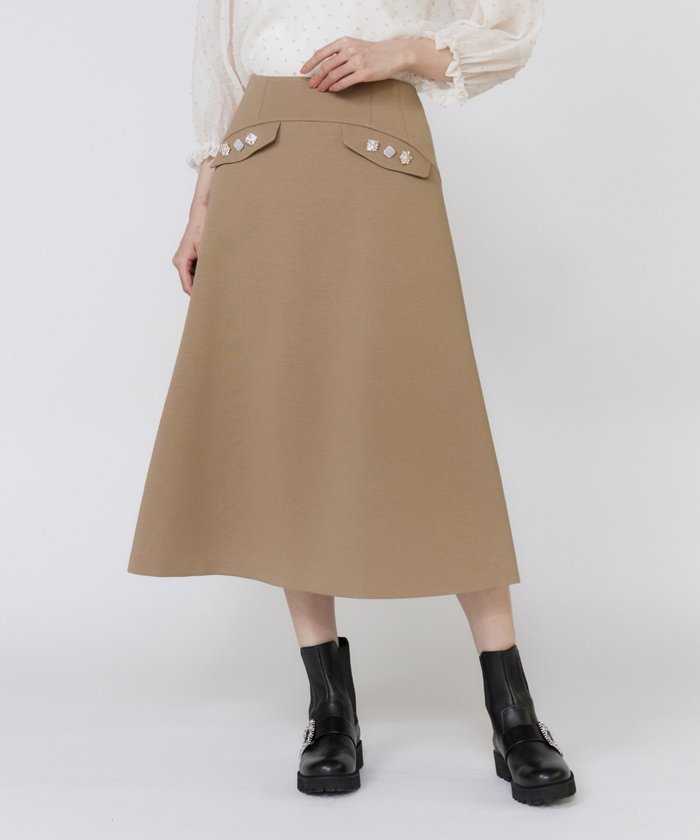 【マーリエ ル カセット/Maglie le cassetto】の《美人百花9月号掲載》《フランドル45周年限定コレクション》ビジューフレアスカート《M Maglie le cassetto》 インテリア・キッズ・メンズ・レディースファッション・服の通販 founy(ファニー) https://founy.com/ 雑誌掲載アイテム Magazine Picks & Fashion Features ファッション雑誌 Fashion Magazines ビジンヒャッカ 美人百花 ファッション Fashion レディースファッション Fashion for Women スカート Skirts Aライン・フレアスカート A-Line & Flared Skirts 9月号 September Issue コレクション Collection, Seasonal Line ストレッチ Stretch, Stretchy Fabric スポーティ Sporty, Casual Athletic スマート Smart, Elegant セットアップ Set-Up, Coordinated Outfit 雑誌 Magazine, Fashion Magazine ビジュー Bijou, Jewel-like Accent フラップ Flap, Flap Pocket フレア Flare, Flared ラグジュアリー Luxury, Elegant エレガント 上品 Elegant |ID: prp329100004812479 ipo3291000000034935756