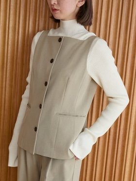 【エミ/emmi】のウールシルクニットトップス 人気、トレンドファッション・服の通販 founy(ファニー) ファッション Fashion レディースファッション Fashion for Women トップス・カットソー Cut & Sew Tops ニット Knit Tops & Sweaters おすすめ Recommended / Our Picks インナー Innerwear コンパクト Compact, Small Size シルク Silk, 100% Silk ジャケット Jacket, Outerwear スマート Smart, Elegant ビスチェ Bustier, Corset Top ホリデーシーズン Holiday Season |ID:prp329100004812498